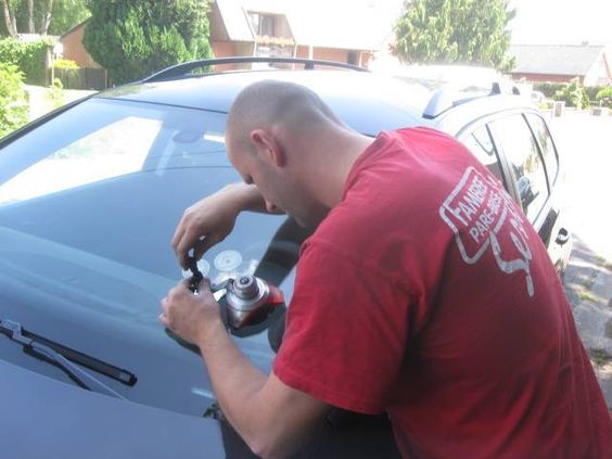  Windshield Repair Alhambra CA - Get Auto Glass Repair and Replacement Services with El Monte Auto Glass Repair